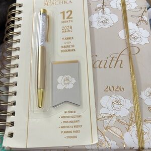 Badgley Mischa Have Faith 12 Month Planner 
W Pen/ stickers,Page marker floral